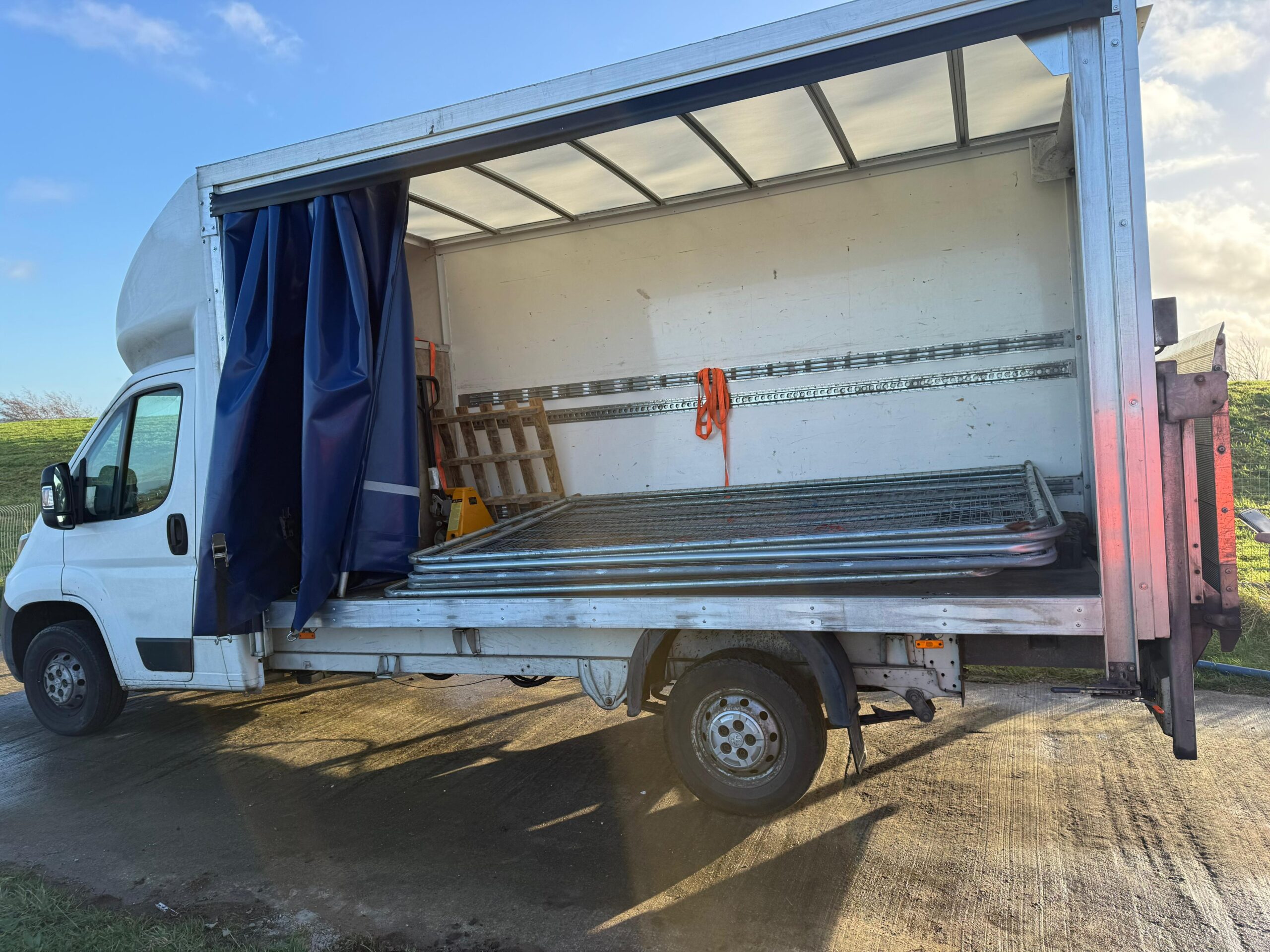 fc1145e0-3cf6-4124-9ea9-b52fc0d8e0c3